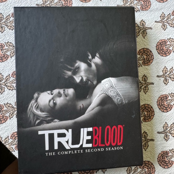 True Blood The Complete Second Season DVD Set Vampire HBO TV Series - Picture 1 of 1